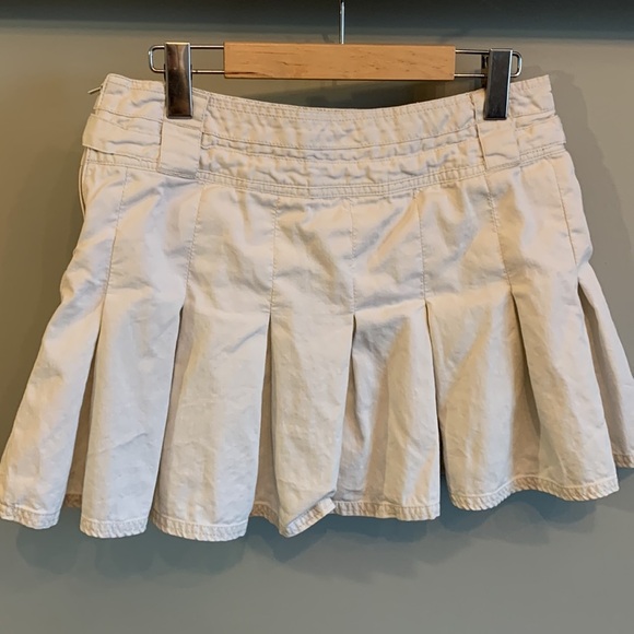 SMART SET Ruffle Mini Skirt - Picture 4 of 9